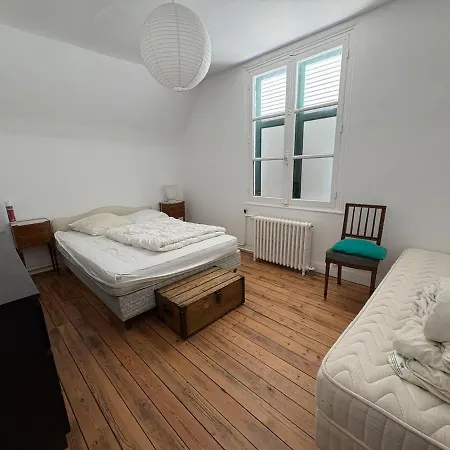 Large Townhouse In - 9 People Villa