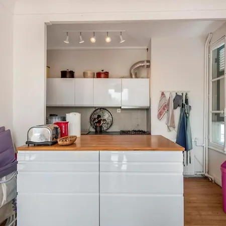 Large Townhouse In - 9 People Houlgate